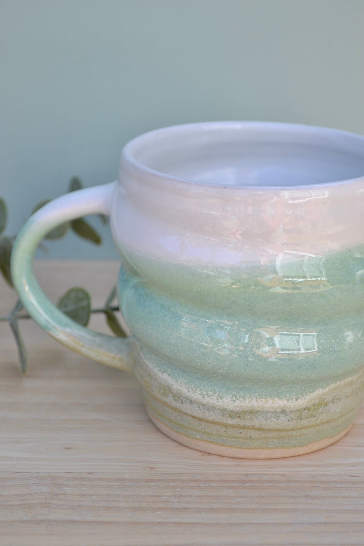 Spiral Mug- Apple Blossom and White