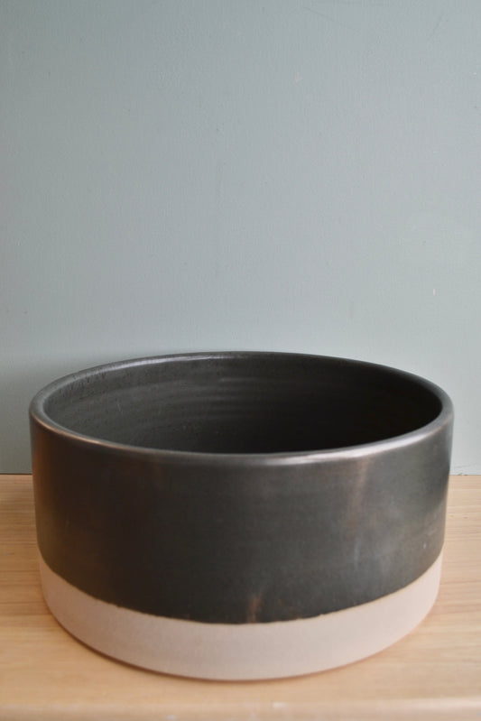 Large charcoal plant pot *second*