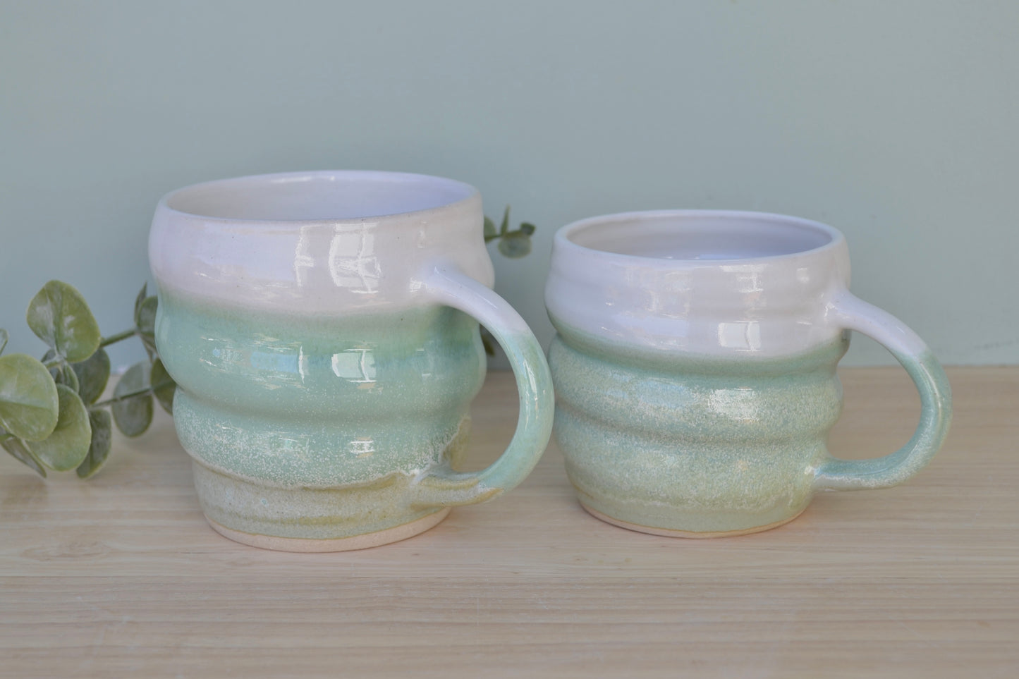 Spiral Mug- Apple Blossom and White