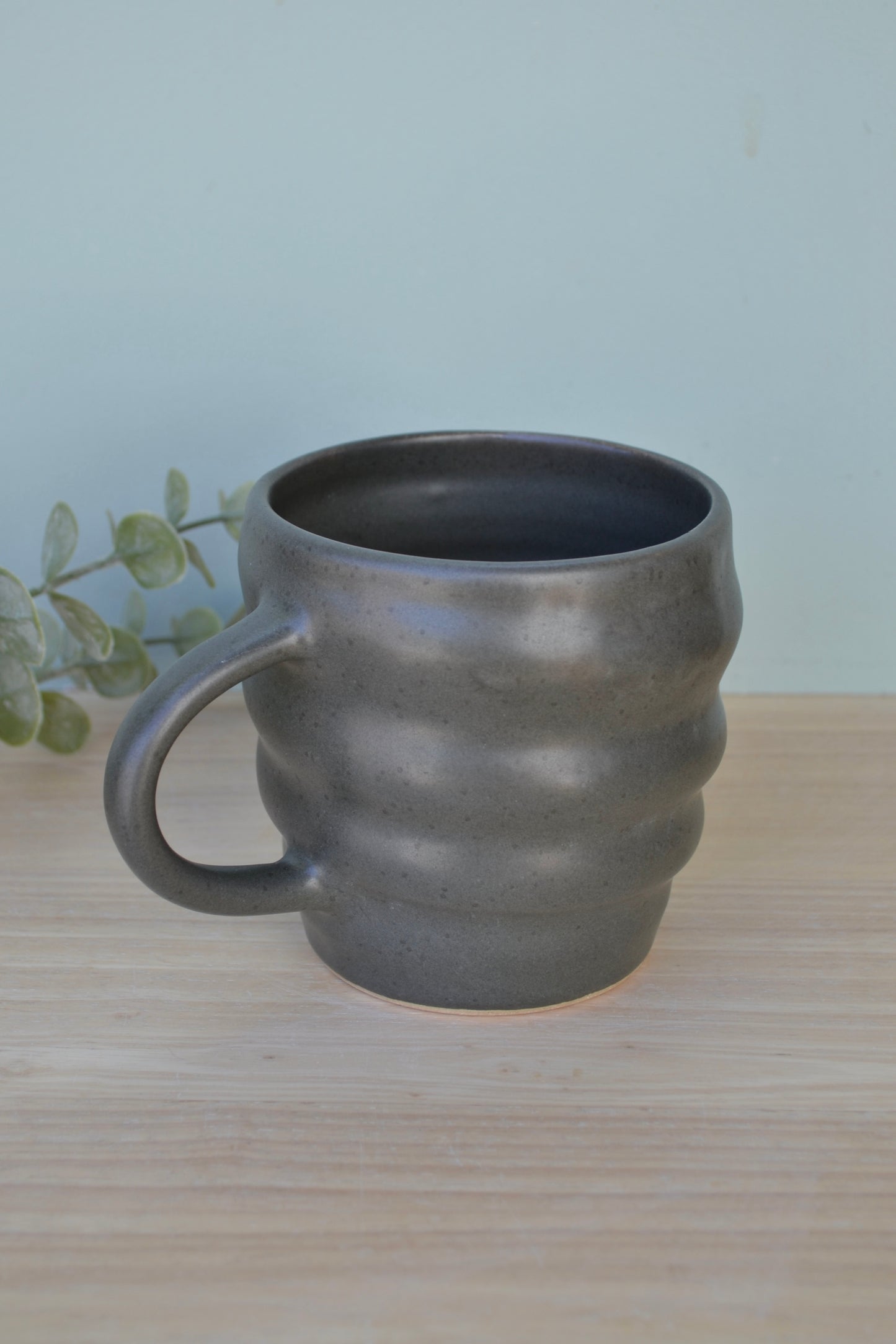 Spiral Mug- Charcoal
