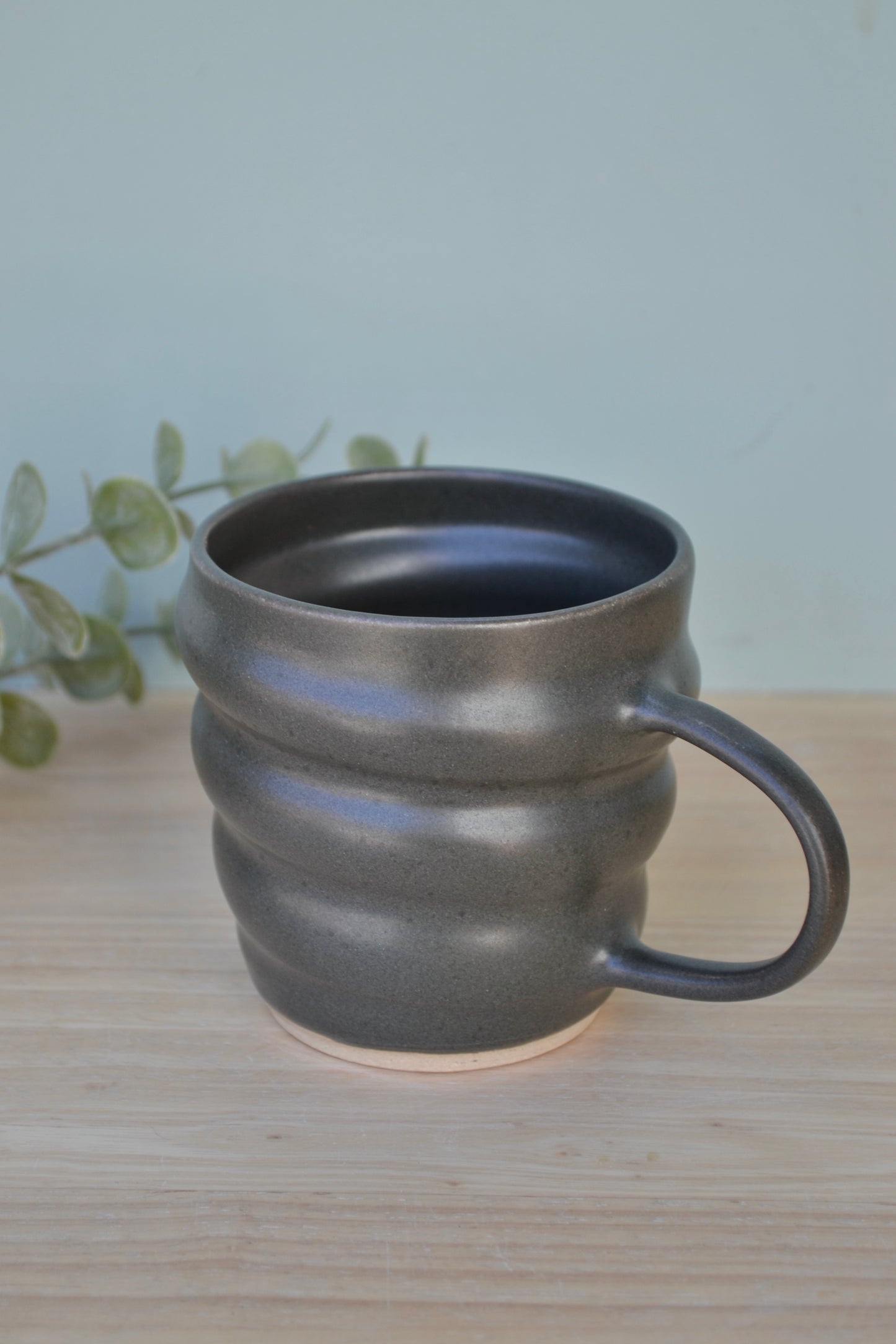 Spiral Mug- Charcoal