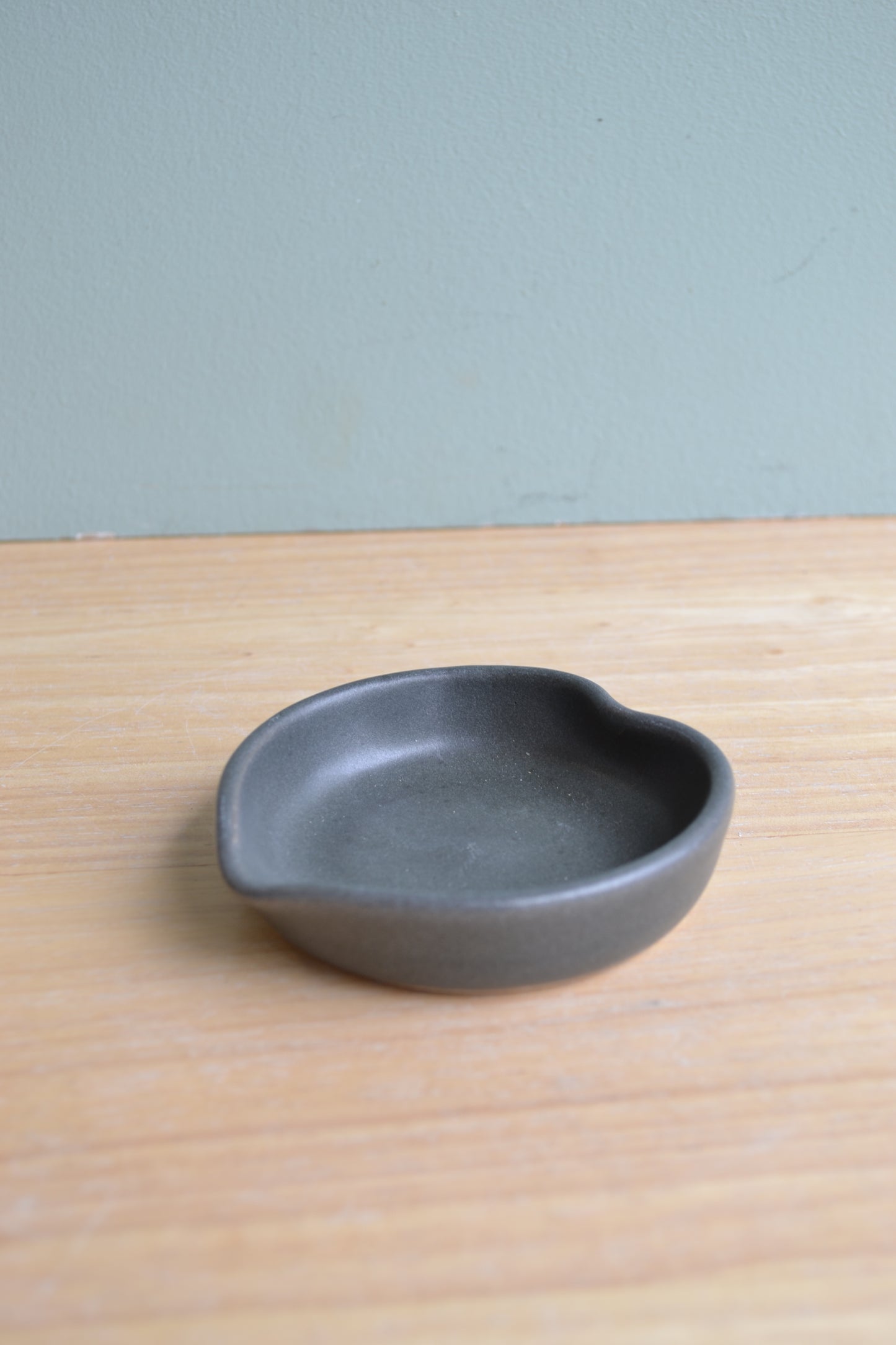 Grey heart trinket *second*