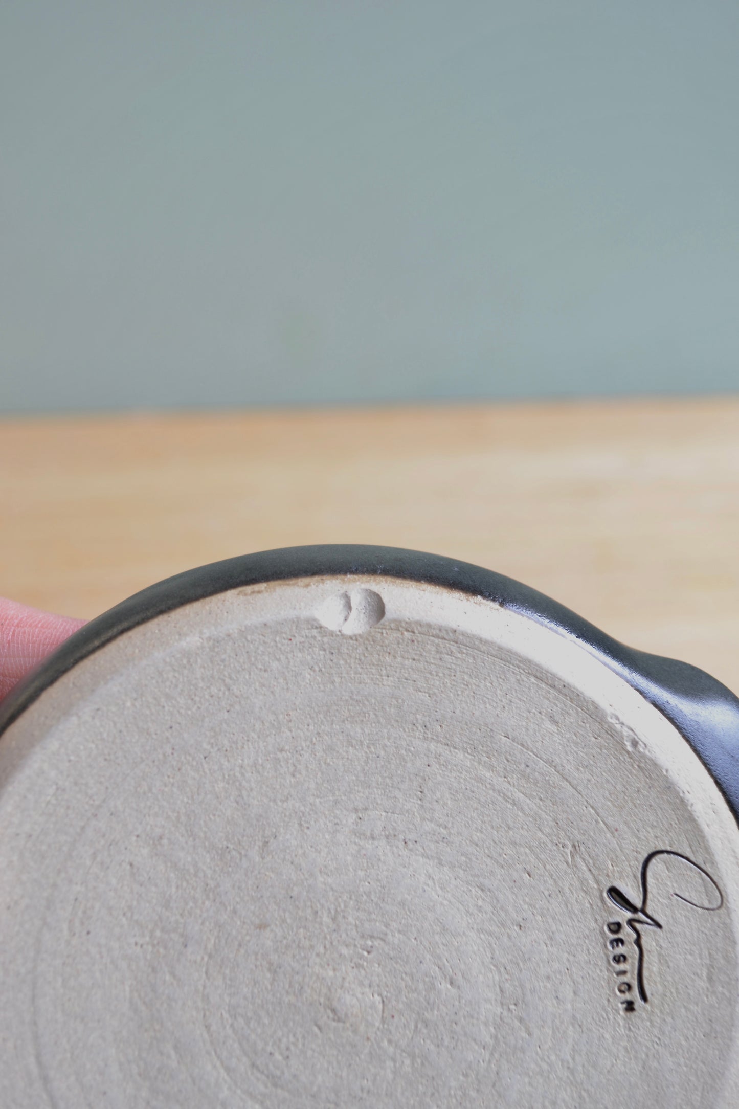 Charcoal spoon rest *second*