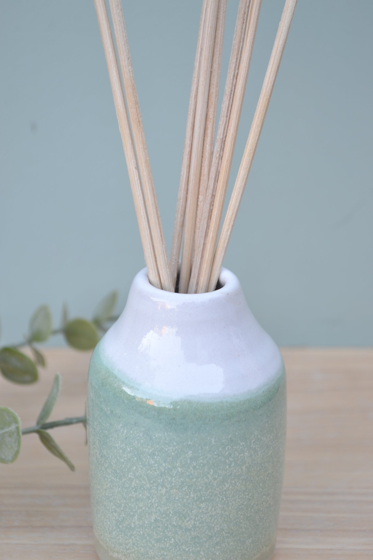 Diffuser Vase- Apple Blossom and White