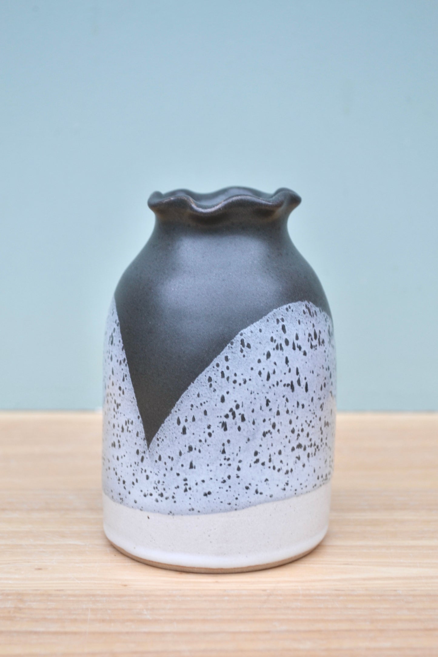 Frill Edge Vase- Charcoal and White