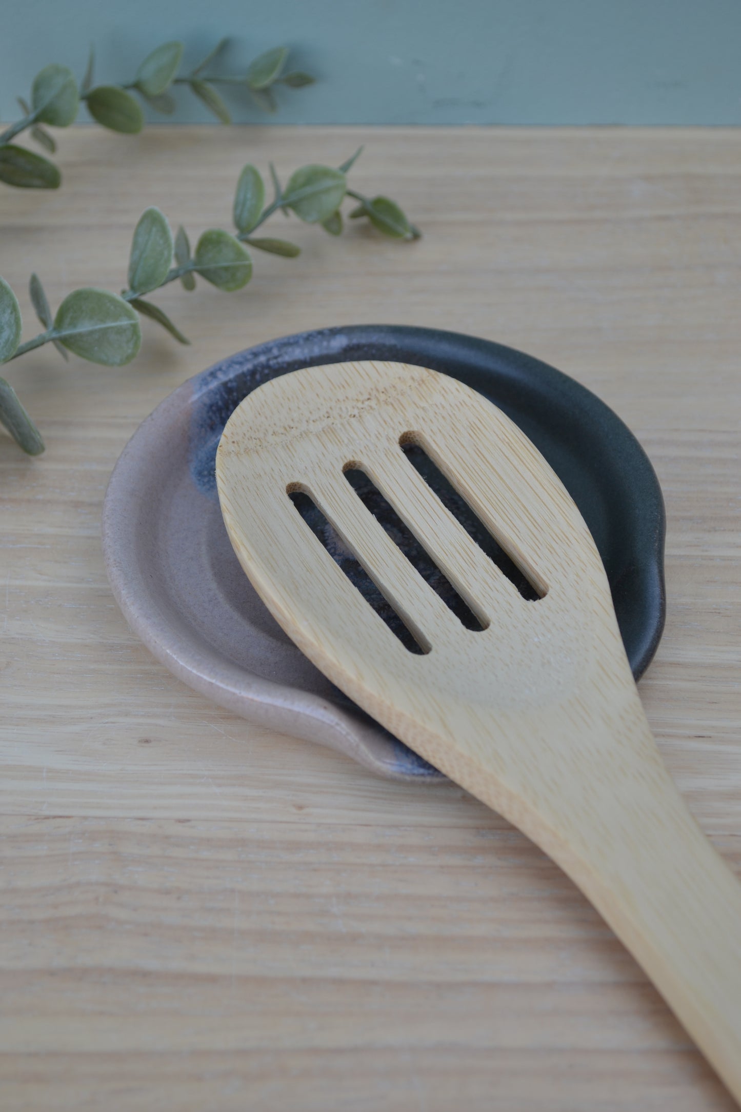 Spoon Rest- Charcoal Blush
