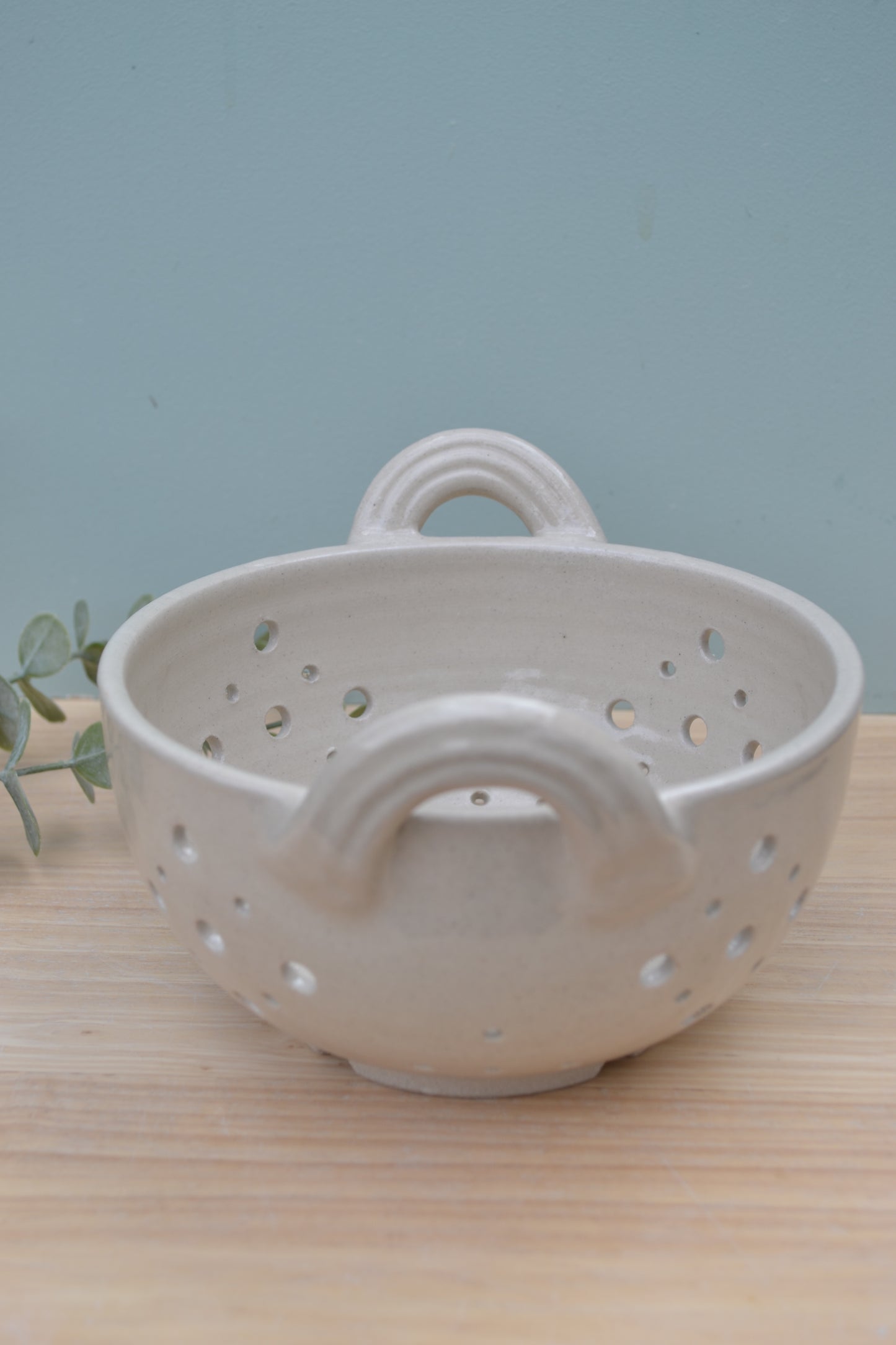 Berry Bowl- Cream