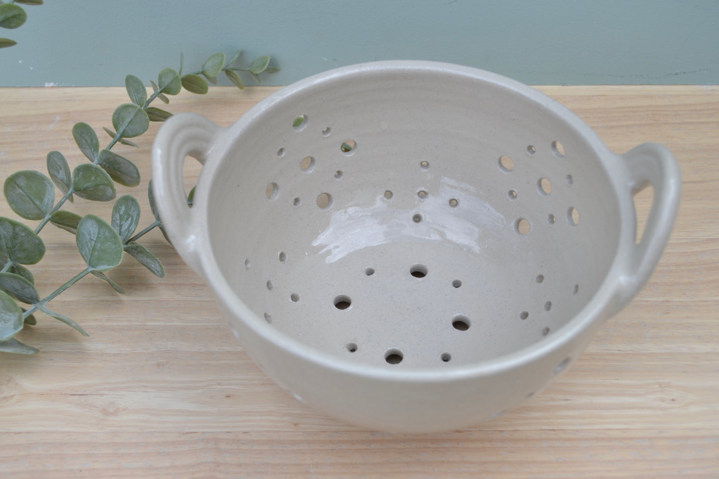 Berry Bowl- Cream