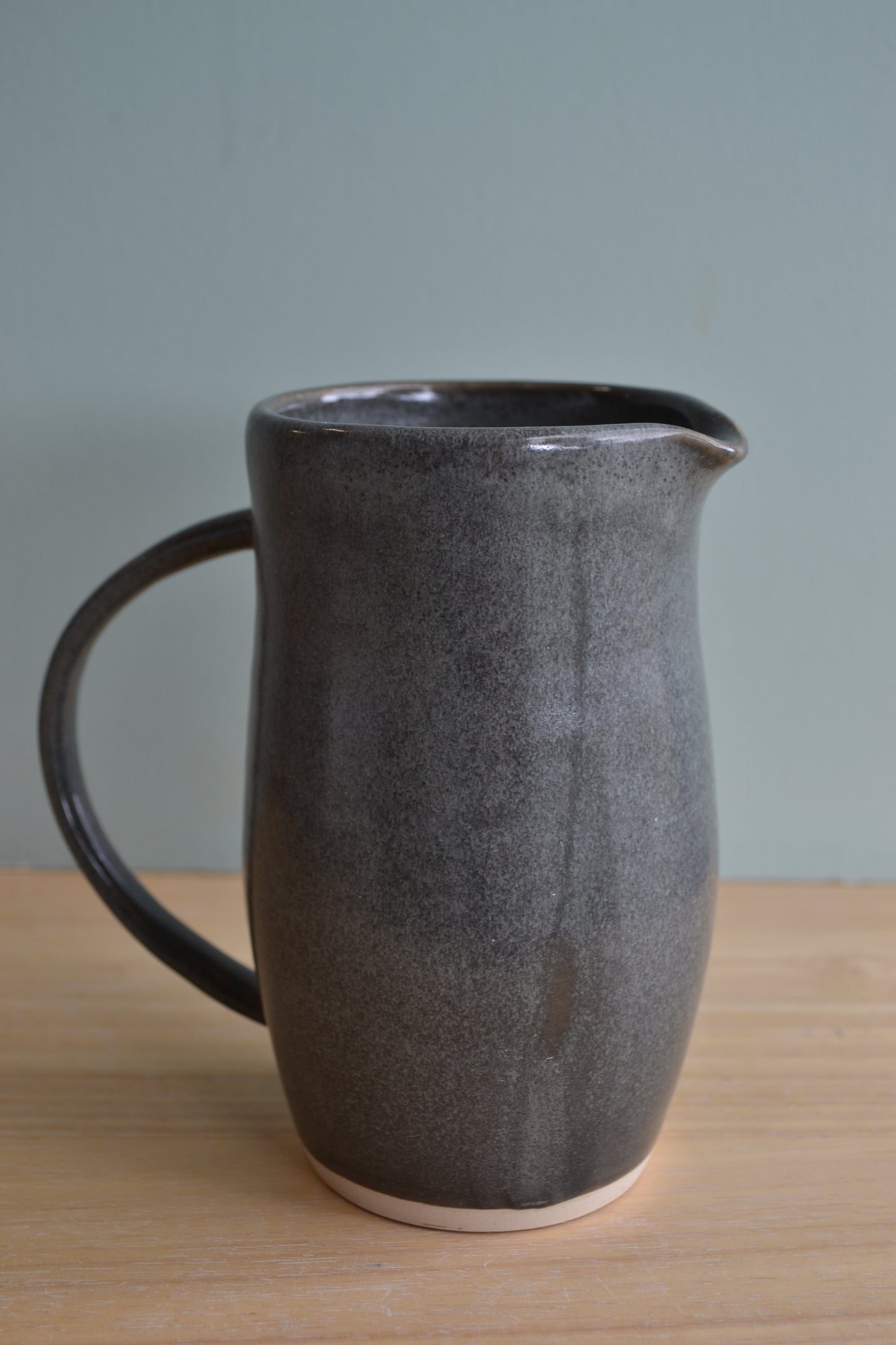 1 pint jug *seconds*