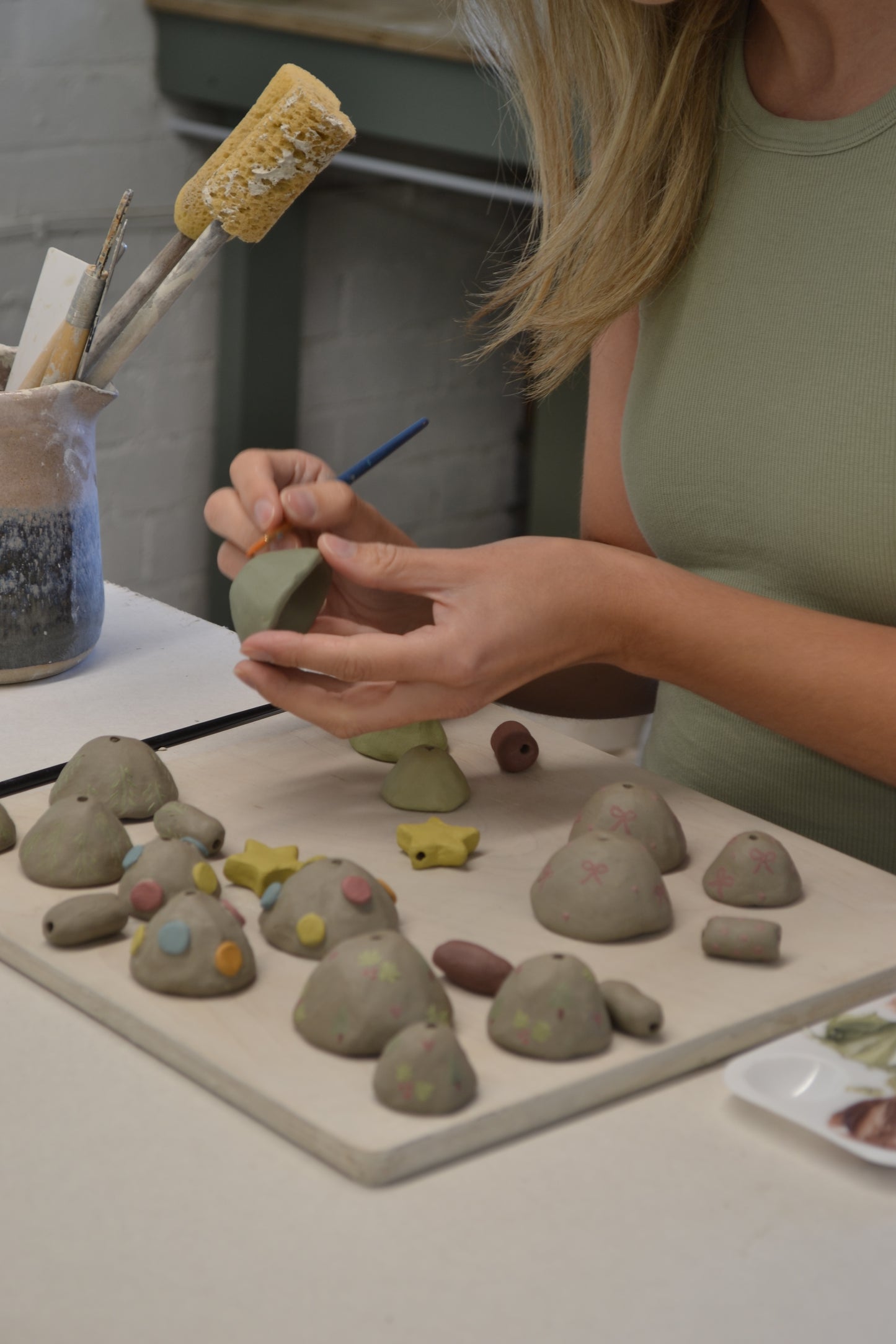 From Clay to Christmas trees- Pinch Pot Christmas Tree Garland Workshop | Thursday 11th December