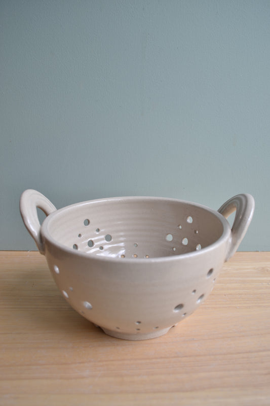 Cream berry bowl *second*