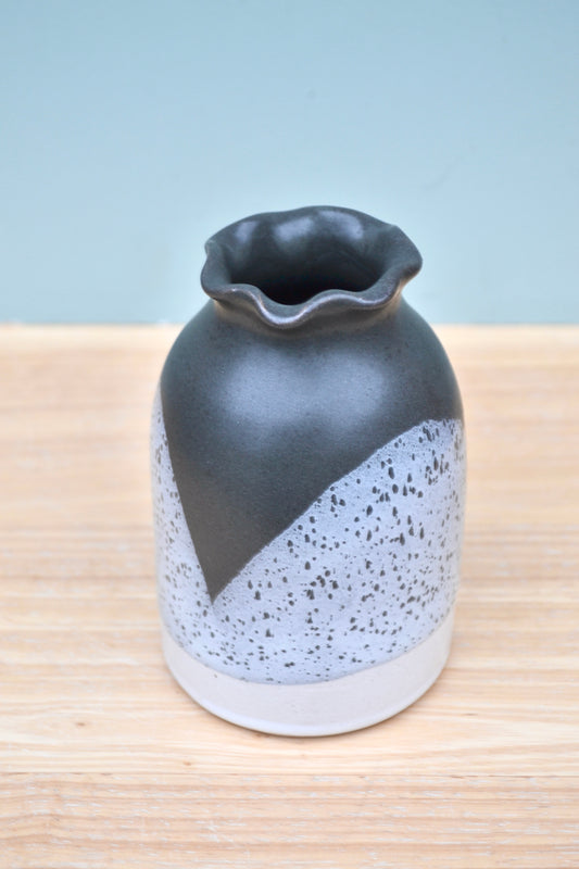 Frill Edge Vase- Charcoal and White
