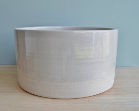 Large plant pot *second*