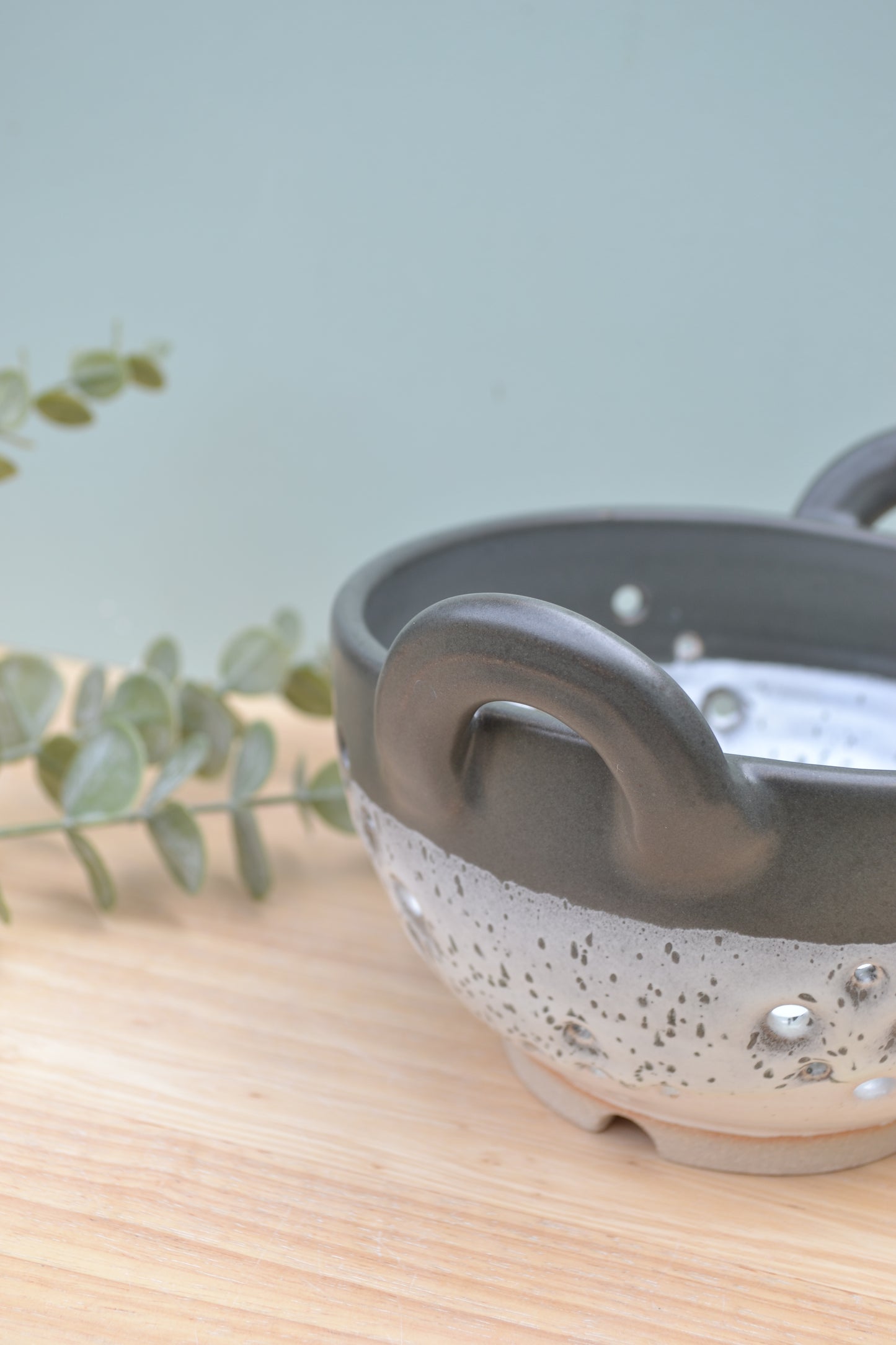 Berry Bowl- Charcoal and White